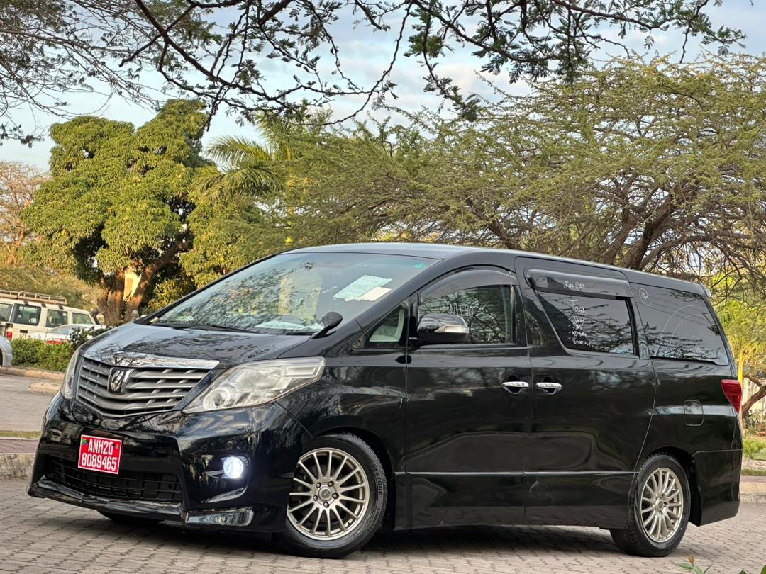 Toyota Alphard New thumbnail 2